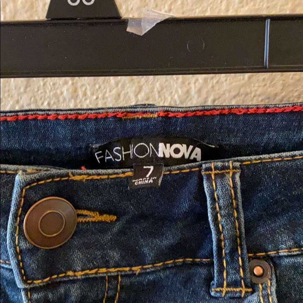 Jeans - Picture 3 of 6